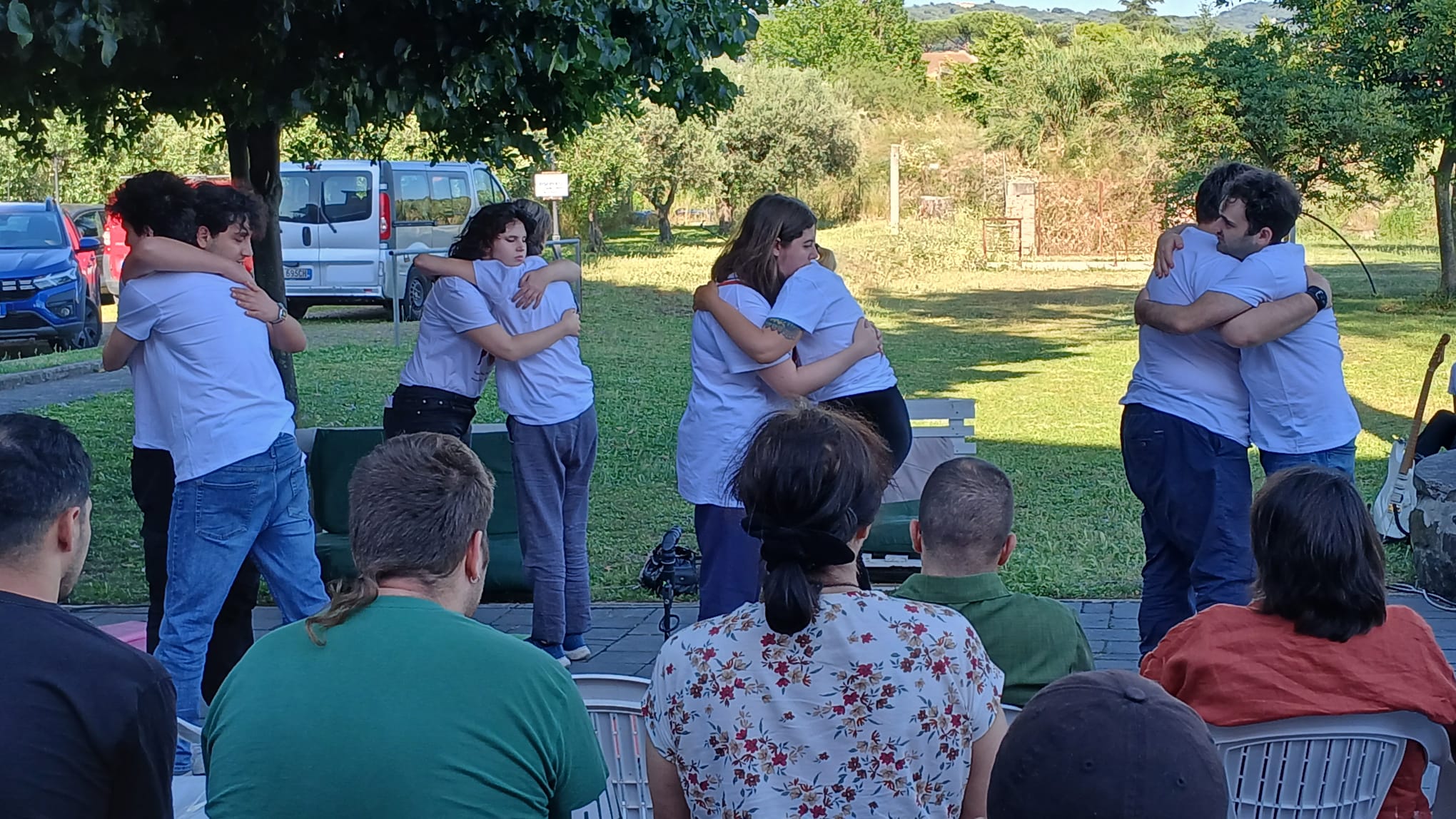 abbracci: un momento dello spettacolo